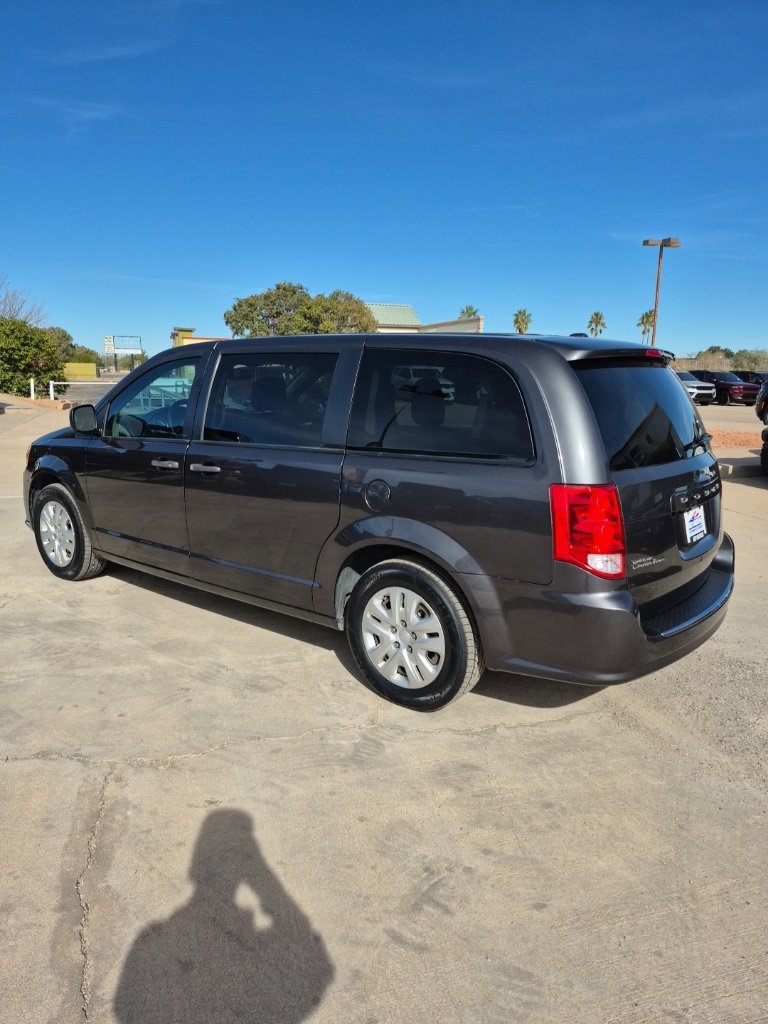 Used 2020 Dodge Grand Caravan SE w/ UConnect Hands-Free Group image 7