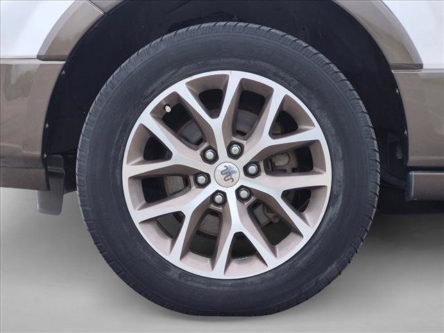 Used 2016 Ford Expedition EL King Ranch RWD image 24