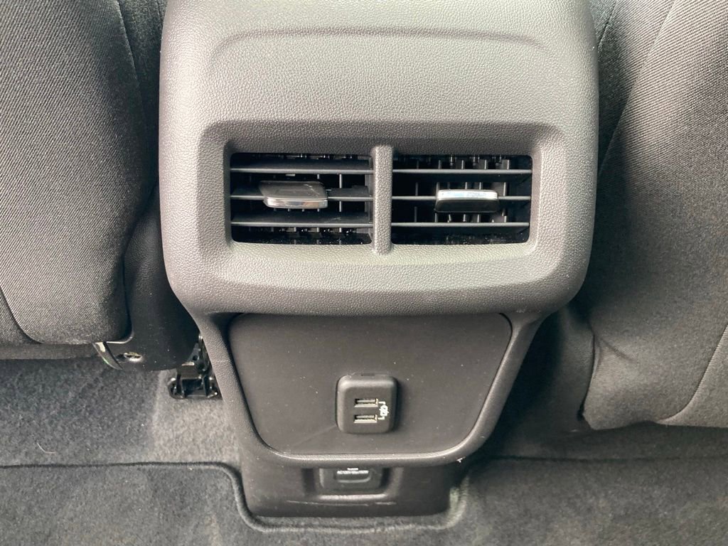 Used 2024 Chevrolet Equinox LT AWD/4WD image 21
