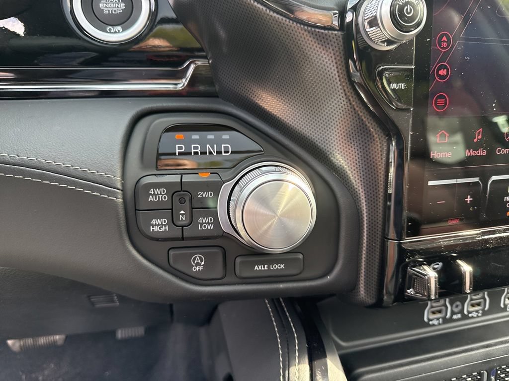 New 2026 RAM 1500 Limited AWD/4WD image 15