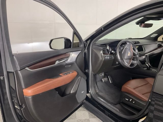 Used 2023 Cadillac XT5 Sportv w/ Technology Package AWD/4WD image 22