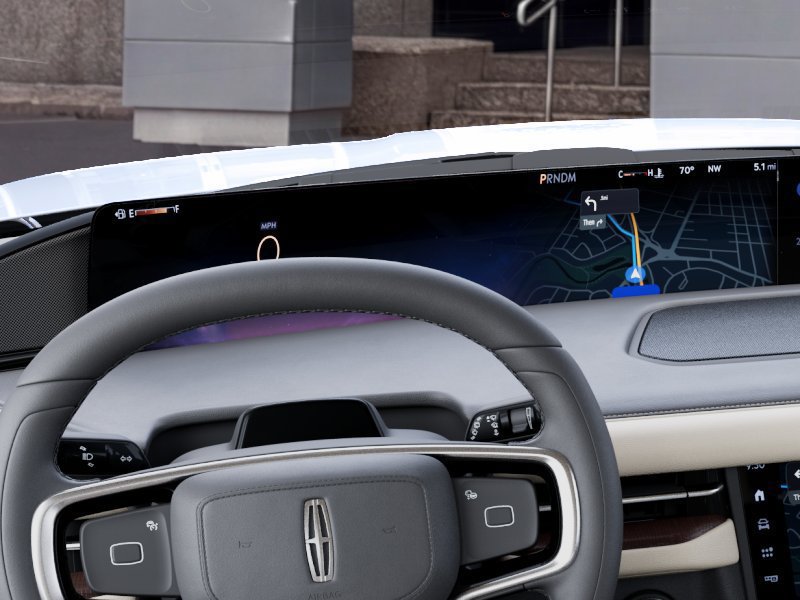 New 2027 Lincoln Navigator Reserve AWD/4WD image 13