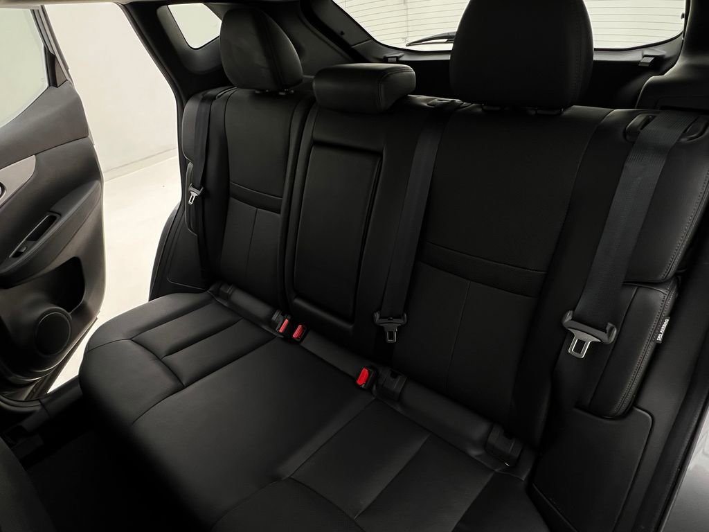 Used 2020 Nissan Rogue Sport SL w/ Premium Package image 19