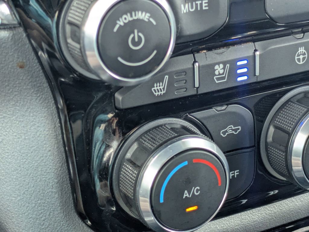 Used 2024 RAM 1500 Laramie image 22