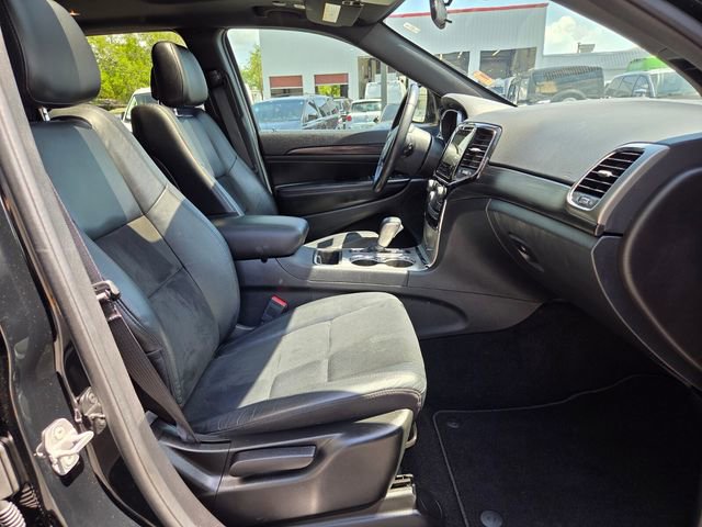 Used 2021 Jeep Grand Cherokee Laredo X image 19