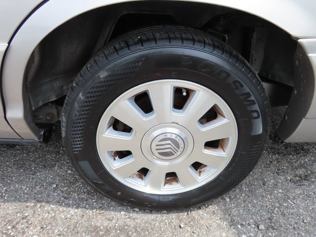 Used 2005 Mercury Grand Marquis LS RWD image 26