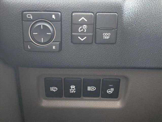 Used 2021 Lexus GX 460 Premium w/ Premium Package image 16