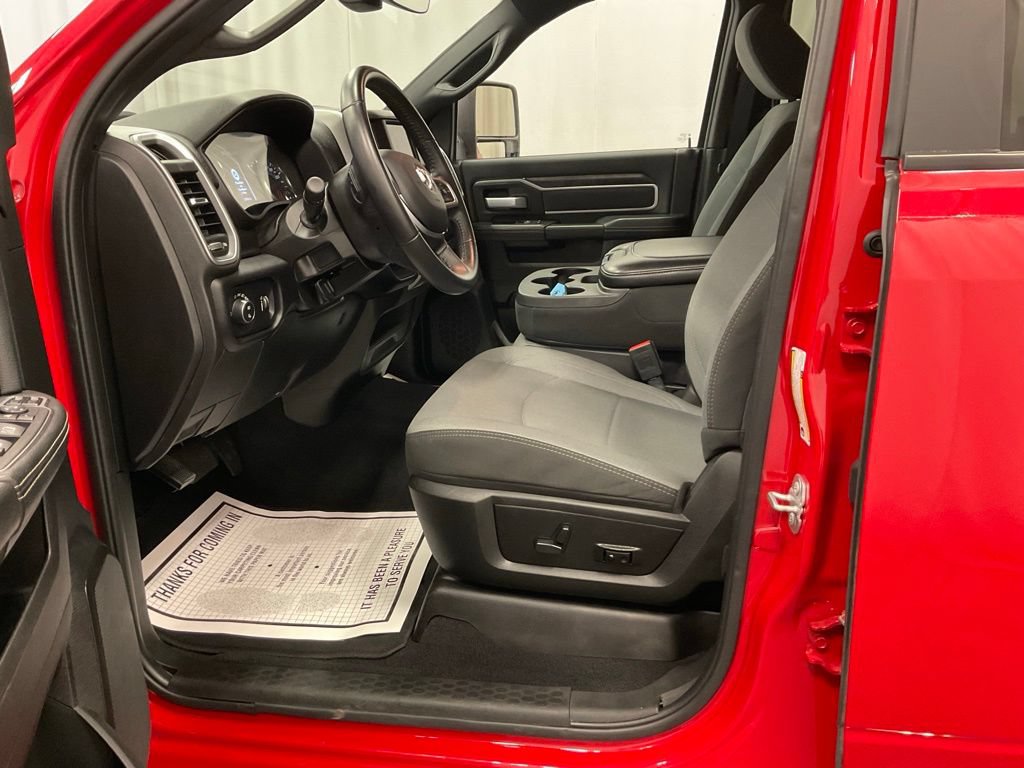 Used 2024 RAM 2500 Big Horn w/ Bed Utility Group AWD/4WD image 5