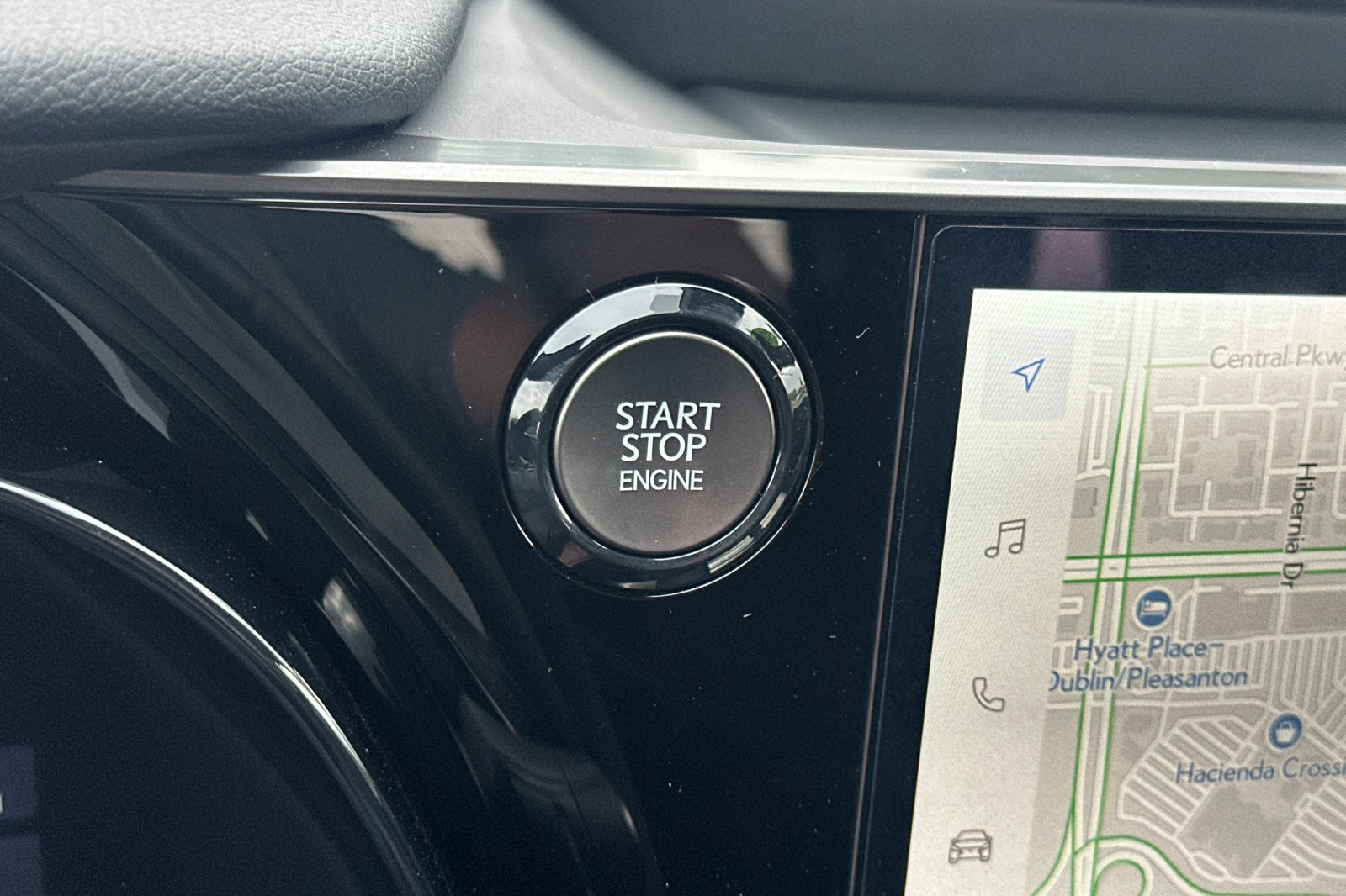 Used 2026 Lexus TX 350 AWD w/ Technology Package image 32