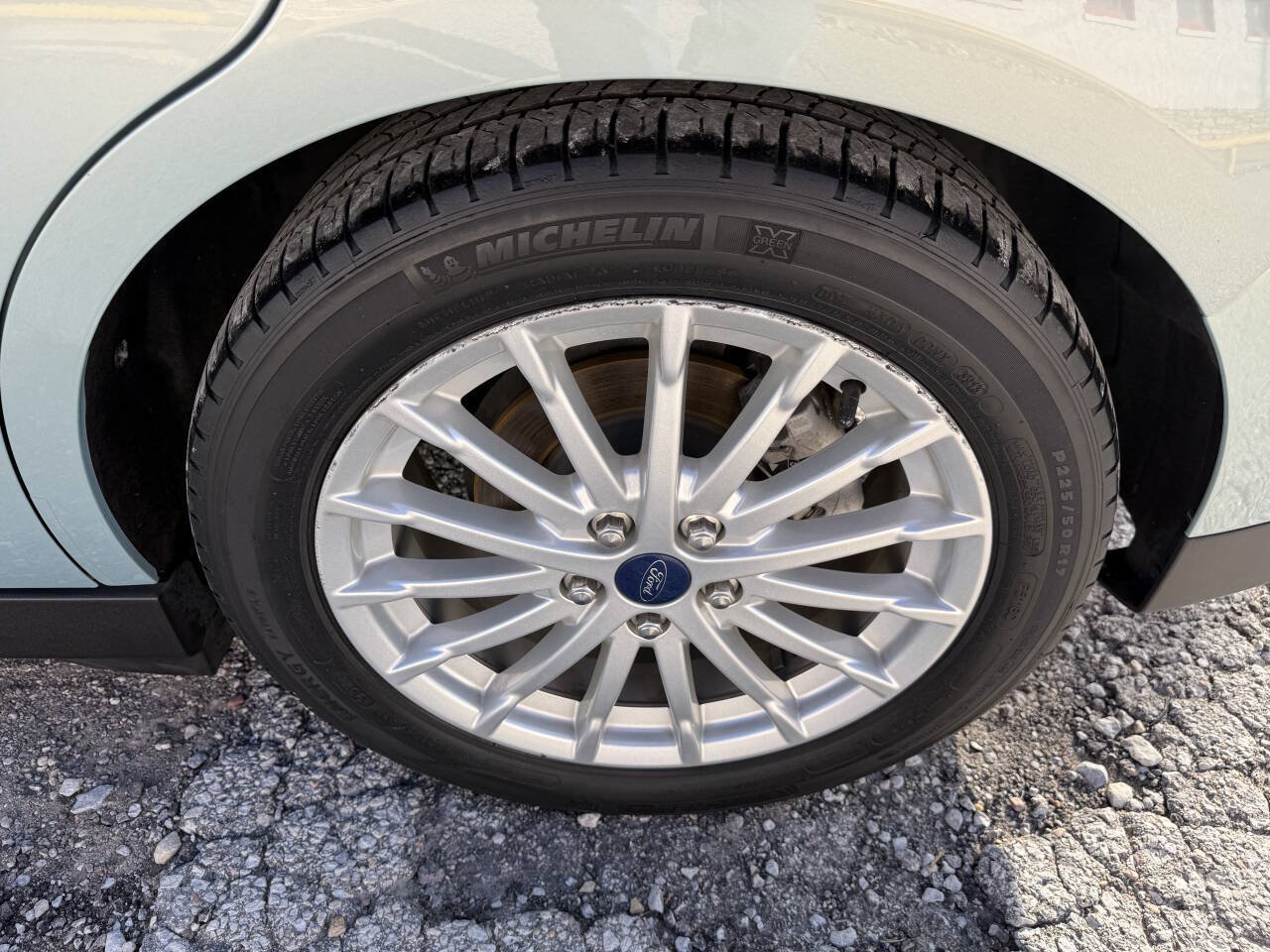 Used 2014 Ford C-MAX SEL w/ Equipment Group 302A FWD image 10