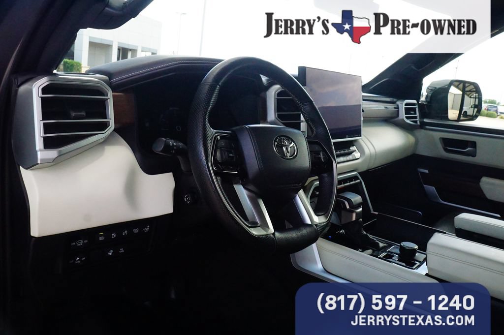 Used 2024 Toyota Sequoia Capstone AWD/4WD image 21