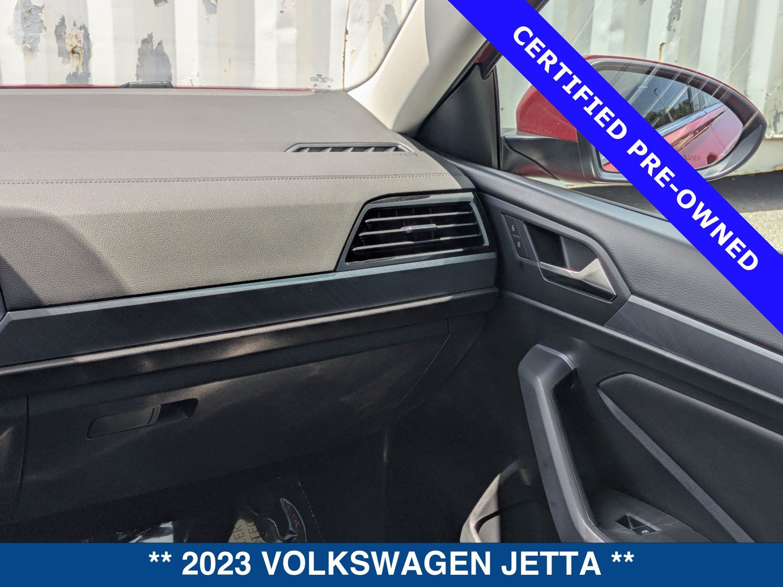 Used 2023 Volkswagen Jetta SE FWD image 17