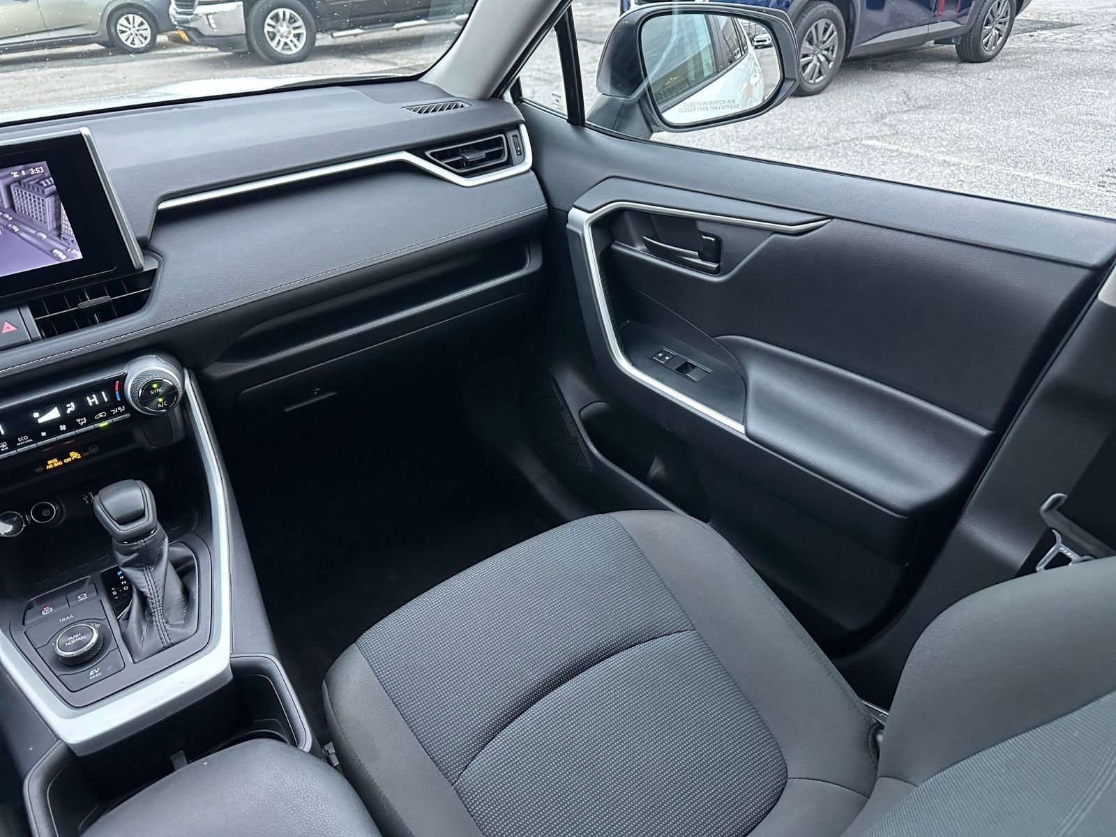 Used 2025 Toyota RAV4 LE image 34