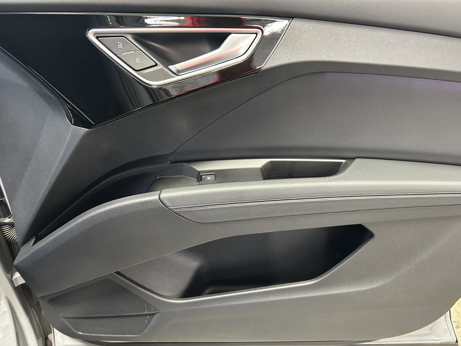 Certified 2023 Audi Q4 e-tron Premium Plus image 26
