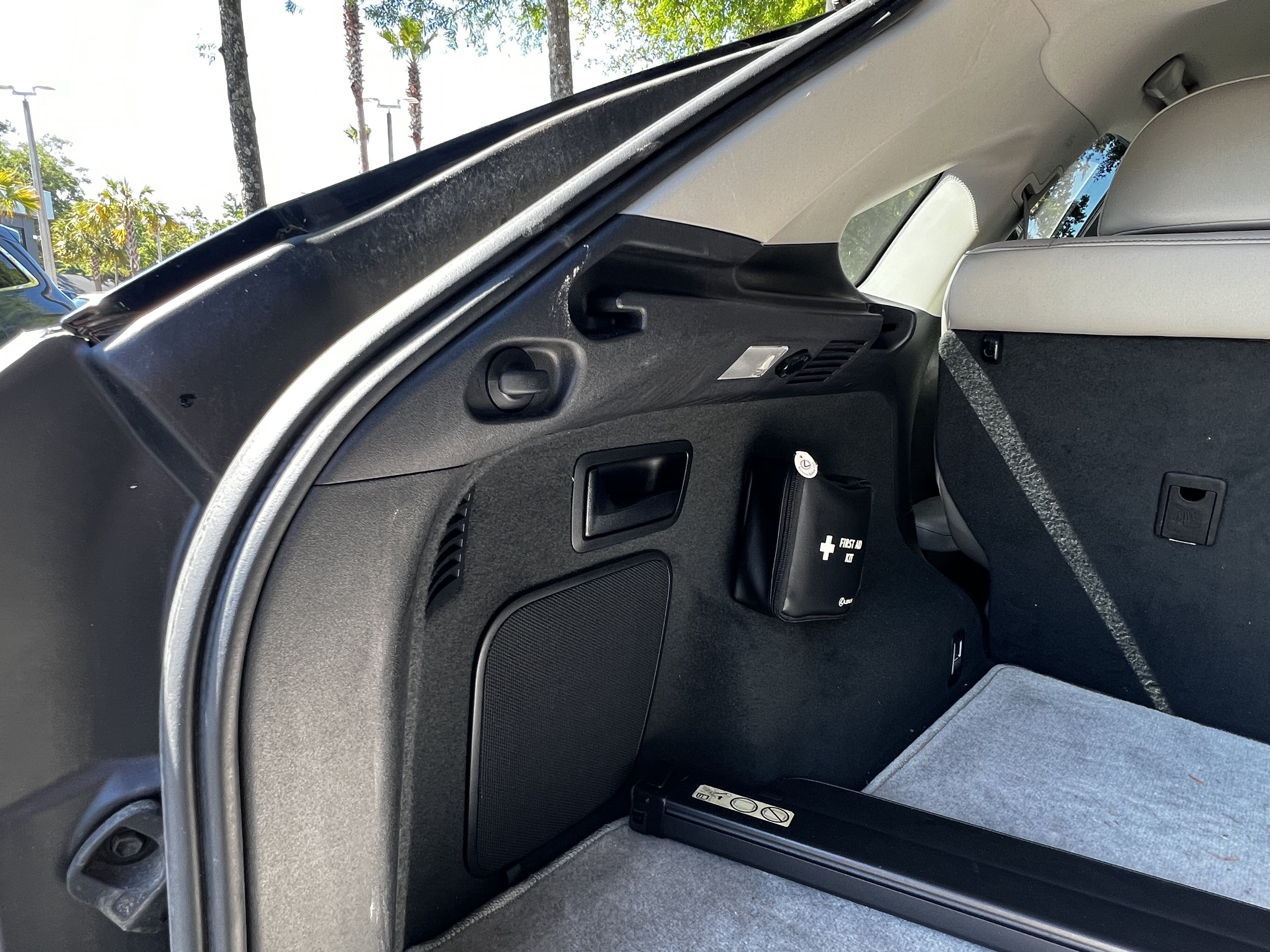 Used 2015 Lexus RX 450h FWD image 51
