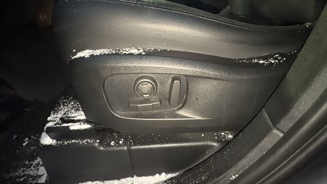 Used 2022 Land Rover Defender 110 X-Dynamic SE image 26