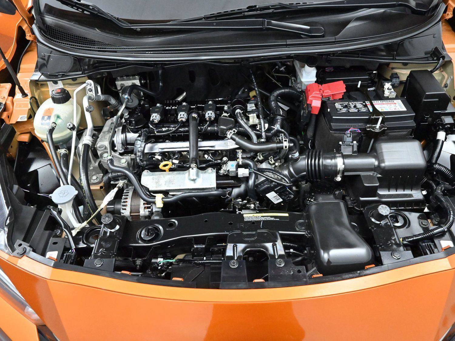 Used 2021 Nissan Versa SR w/ Convenience Package image 28