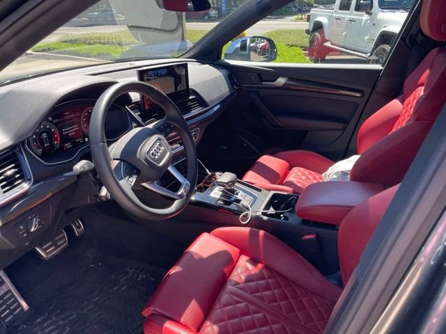 Used 2025 Audi SQ5 Premium Plus AWD/4WD image 13