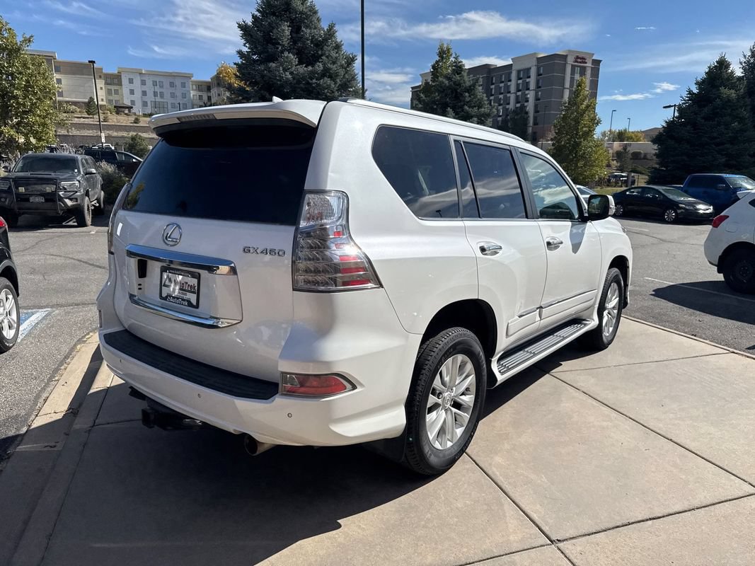 Used 2018 Lexus GX 460 Premium w/ Premium Package AWD/4WD image 7