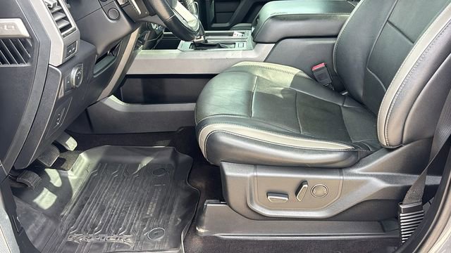 Used 2018 Ford F150 Raptor w/ Equipment Group 802A Luxury image 29