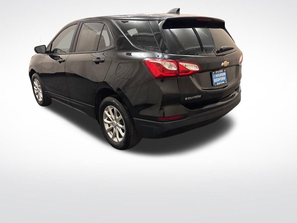 Used 2020 Chevrolet Equinox LS w/ LPO, Floor Liner Package image 8