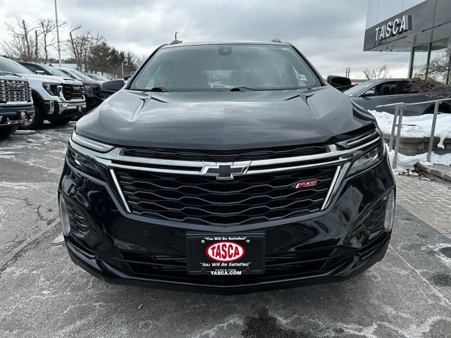 Used 2023 Chevrolet Equinox RS image 2