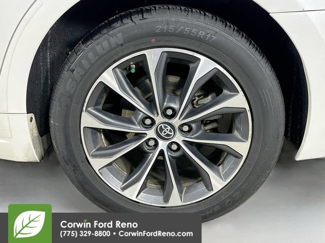 Used 2016 Toyota Avalon XLE FWD image 30