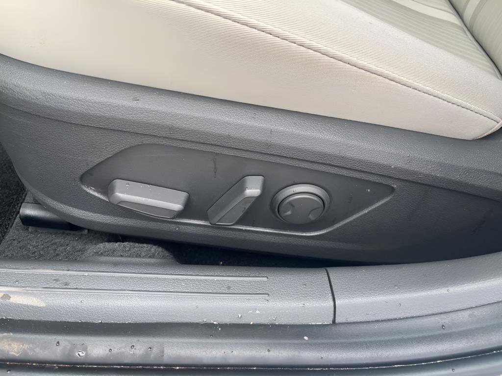 Certified 2025 Hyundai Sonata SEL image 16