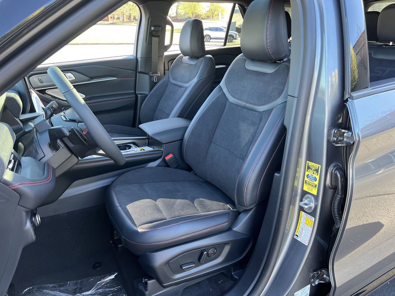 New 2026 Ford Explorer ST w/ Sun And Sound Package image 19