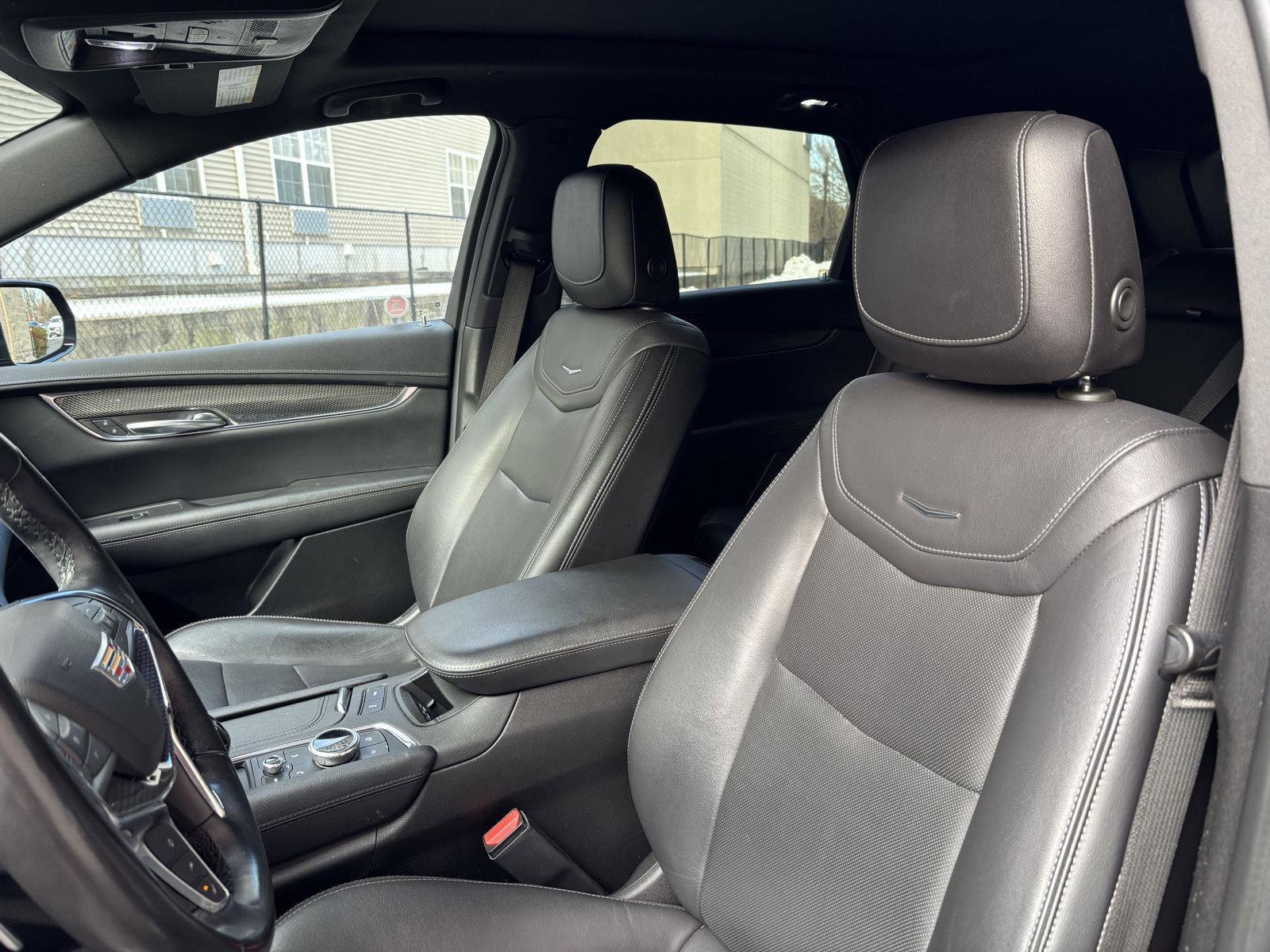 Used 2021 Cadillac XT5 Sportv image 9