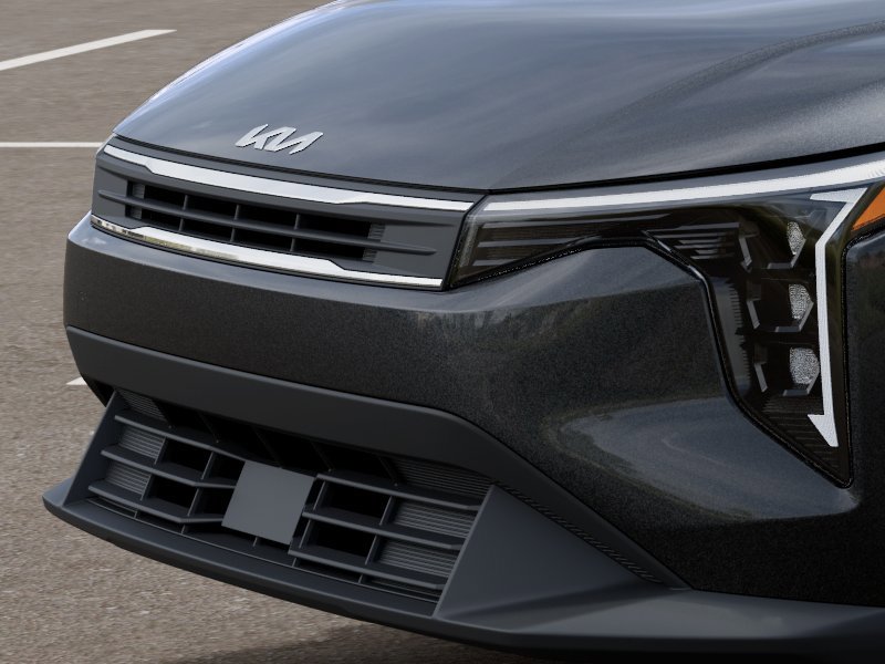 New 2026 Kia K4 LXS image 13