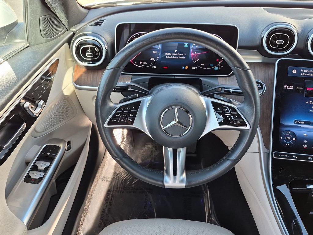 Used 2025 Mercedes-Benz C 300 Sedan image 19