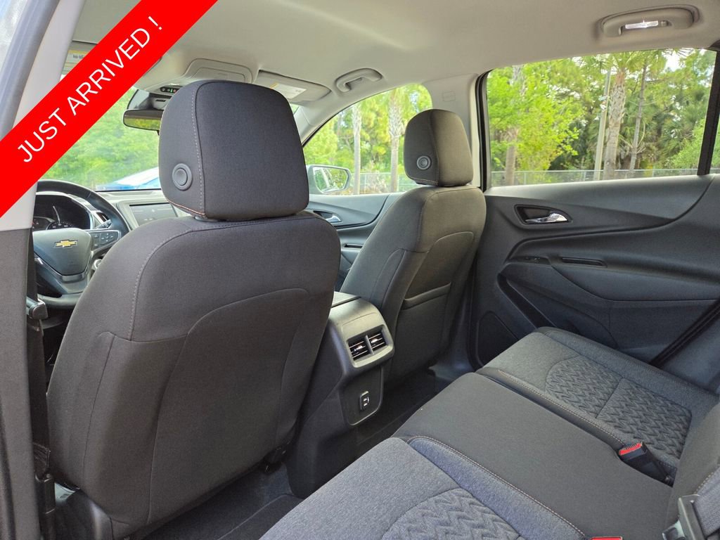 Used 2024 Chevrolet Equinox LT FWD image 23