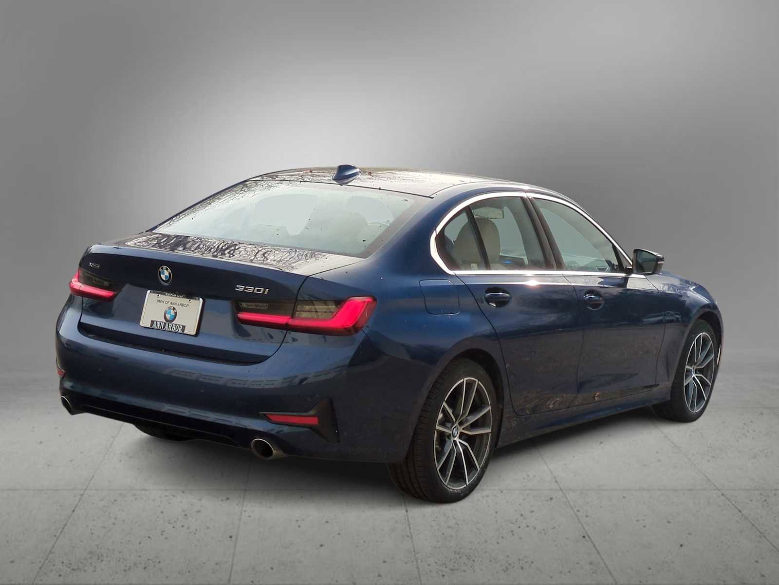 Used 2019 BMW 330i xDrive Sedan w/ Convenience Package image 8