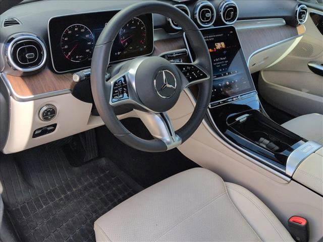 Used 2025 Mercedes-Benz C 300 4MATIC Sedan image 10
