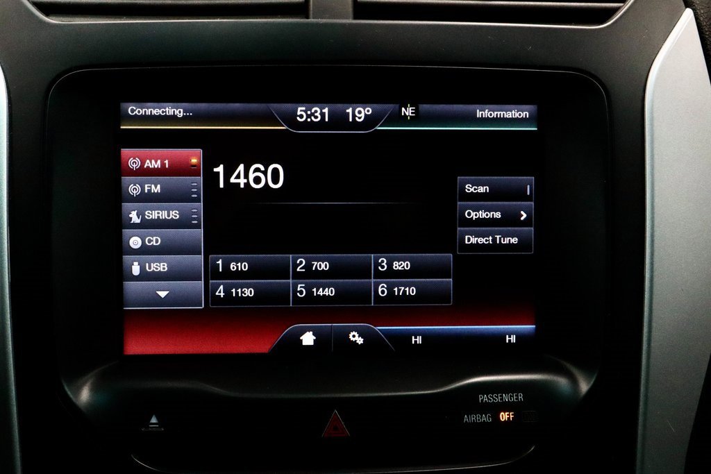 Used 2015 Ford Explorer XLT w/ Equipment Group 202A image 3