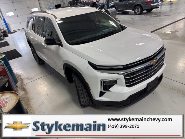 Used 2024 Chevrolet Traverse LT image 26