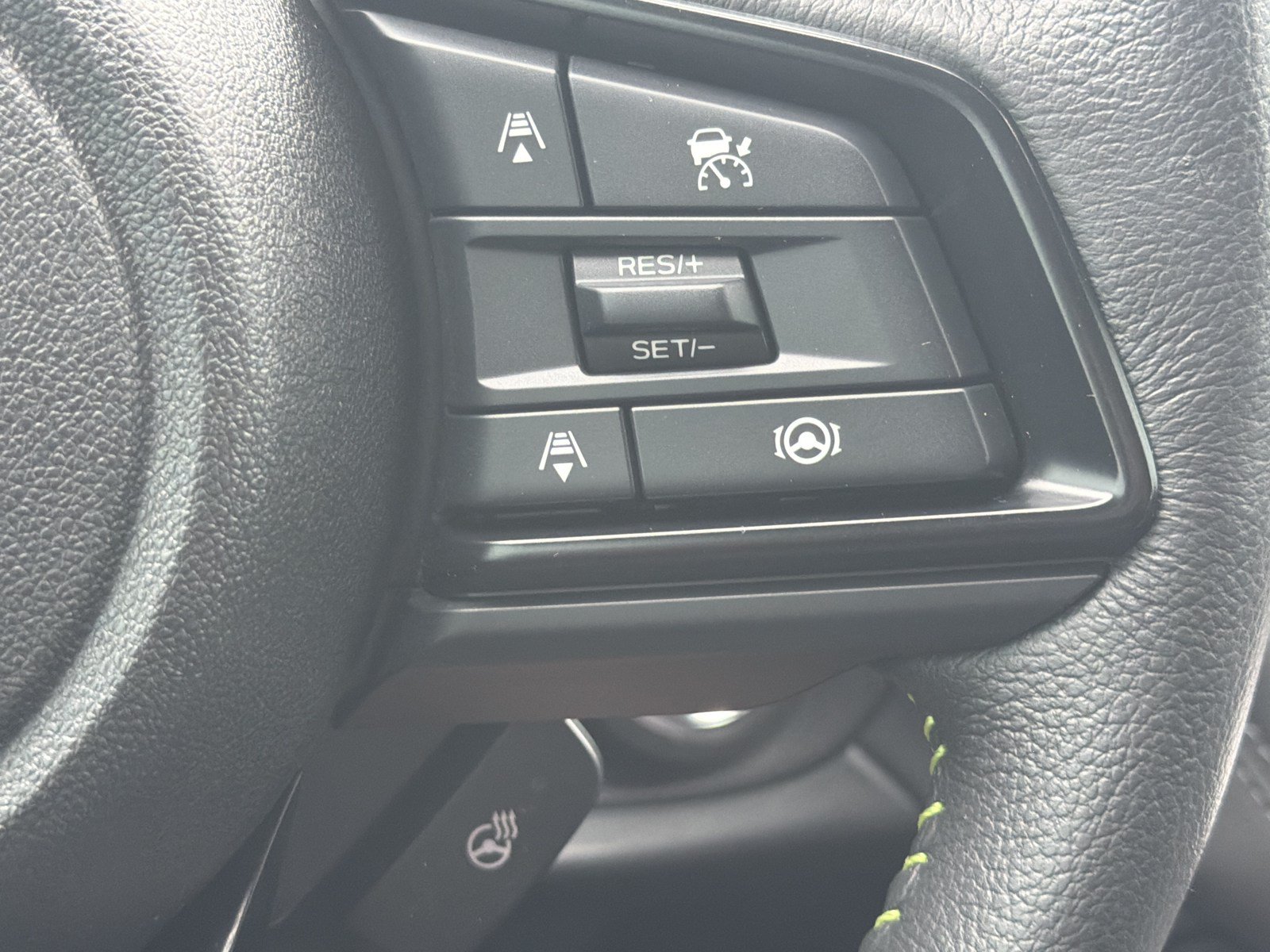 Certified 2025 Subaru Outback Onyx Edition XT AWD/4WD image 29