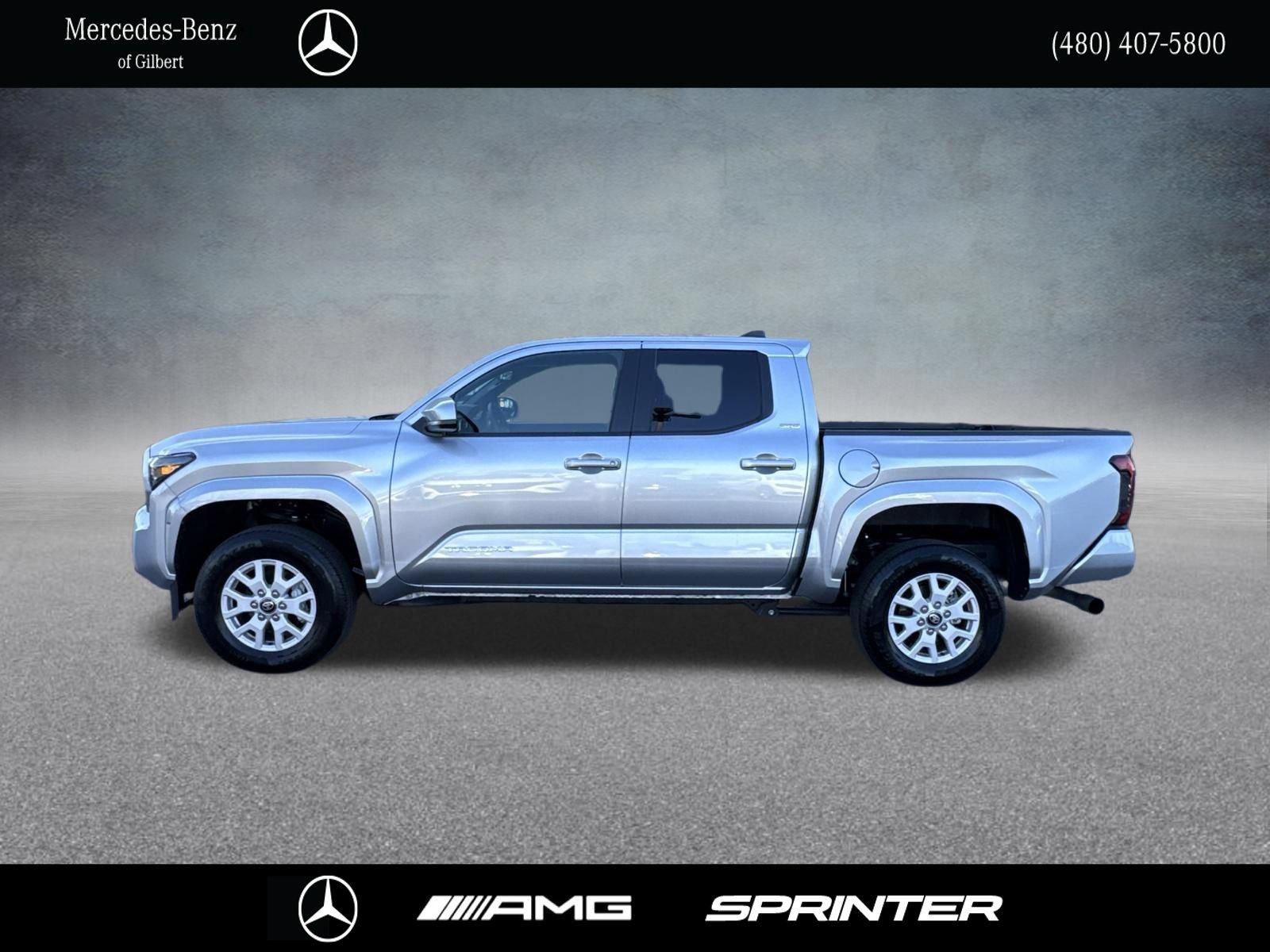 Used 2026 Toyota Tacoma SR5 AWD/4WD image 2