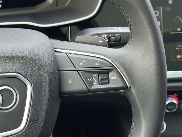 Certified 2025 Audi Q3 2.0T Premium w/ Convenience Package image 28