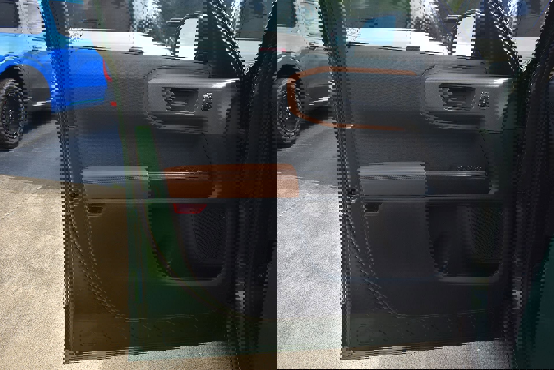 New 2025 Ford Bronco Sport Outer Banks w/ Outer Banks Tech Package+ image 8