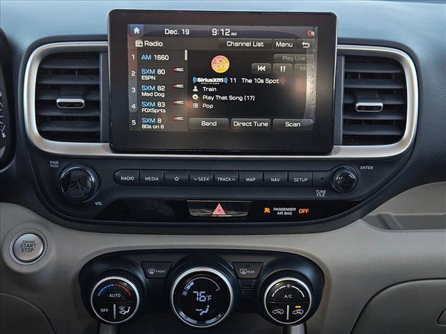 Used 2020 Hyundai Venue image 15