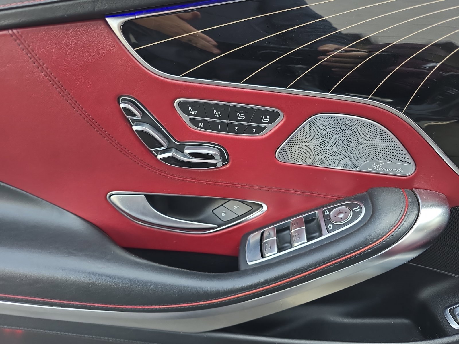 Used 2019 Mercedes-Benz S 560 Cabriolet image 12