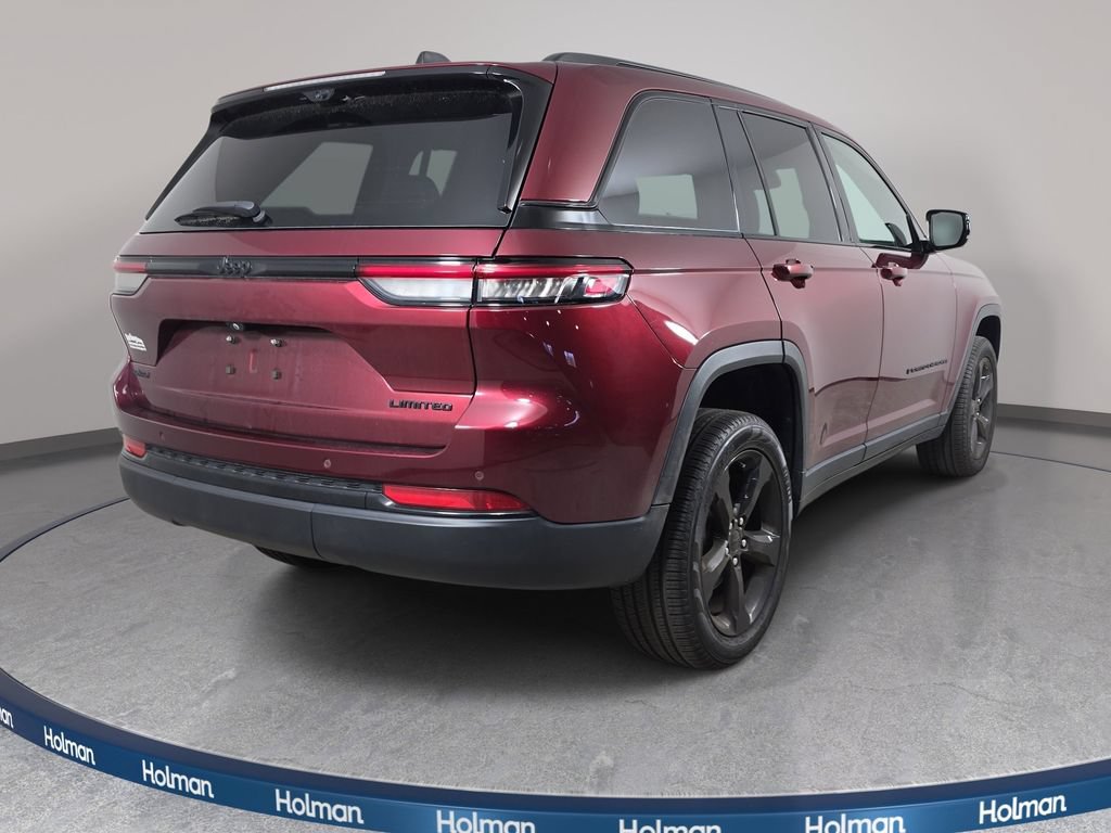 Used 2024 Jeep Grand Cherokee Limited w/ Luxury Tech Group II AWD/4WD image 6