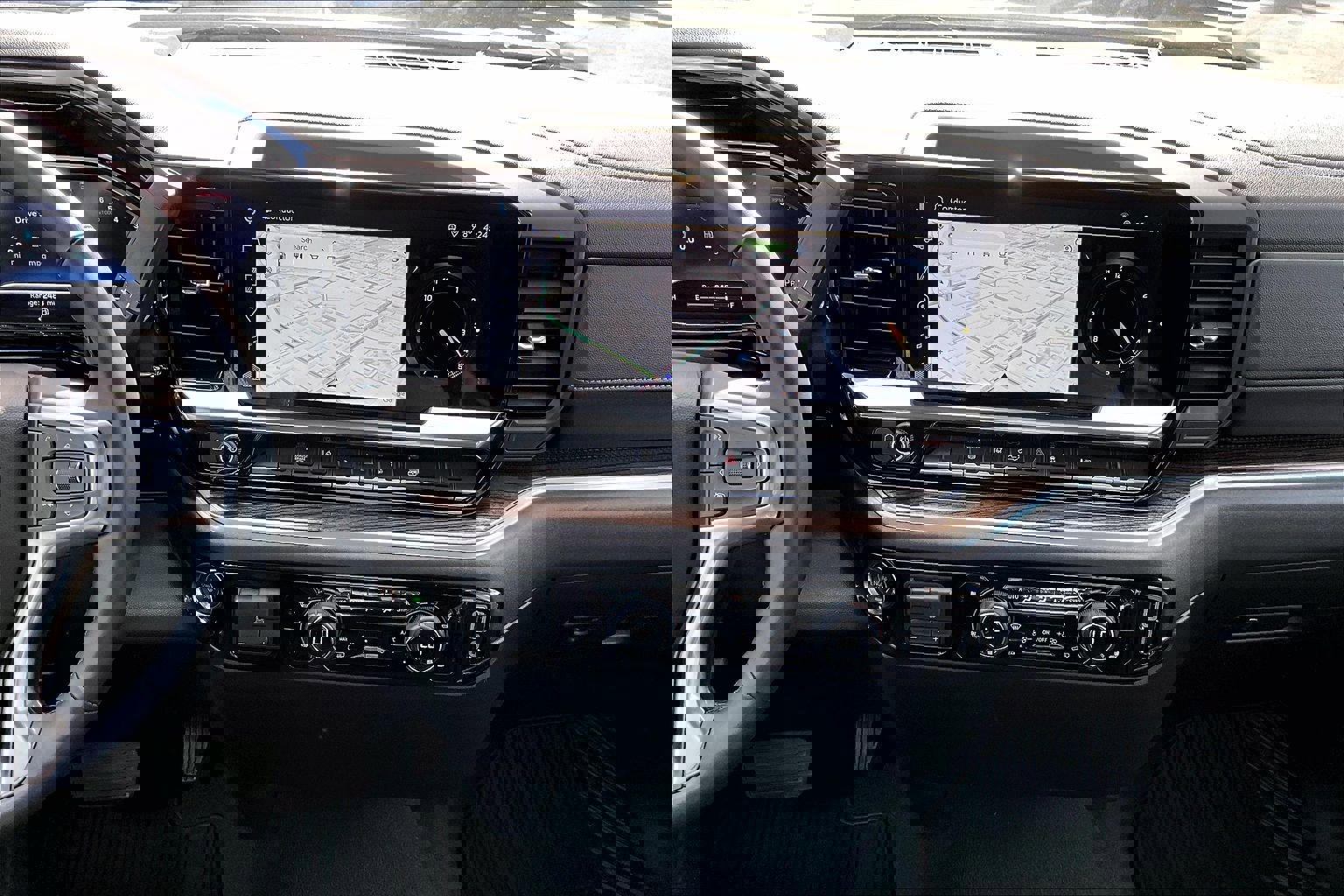 Certified 2025 Chevrolet Silverado 2500 LT w/ Convenience Package image 15