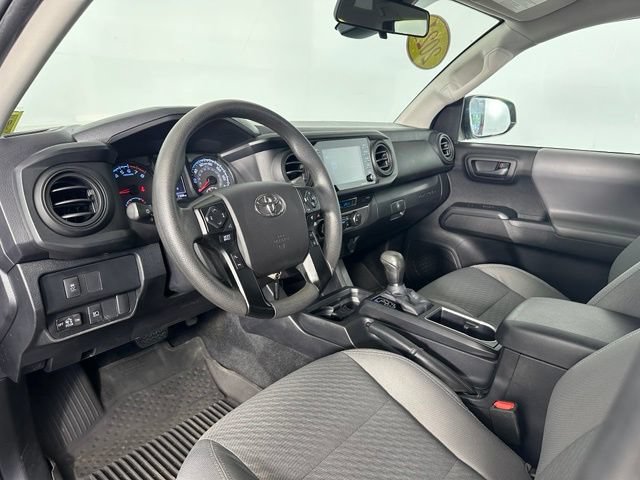 Used 2021 Toyota Tacoma SR AWD/4WD image 12