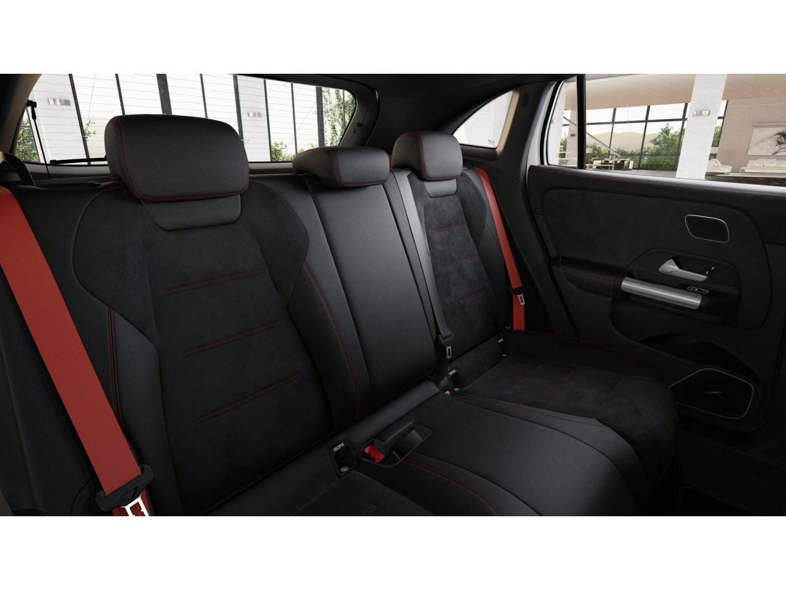 New 2026 Mercedes-Benz GLA 35 AMG 4MATIC image 5