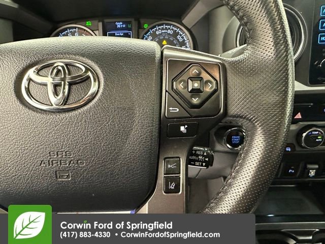 Used 2019 Toyota Tacoma TRD Off-Road image 32
