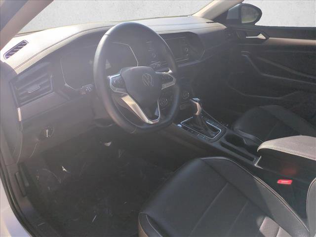 Used 2023 Volkswagen Jetta SE image 10