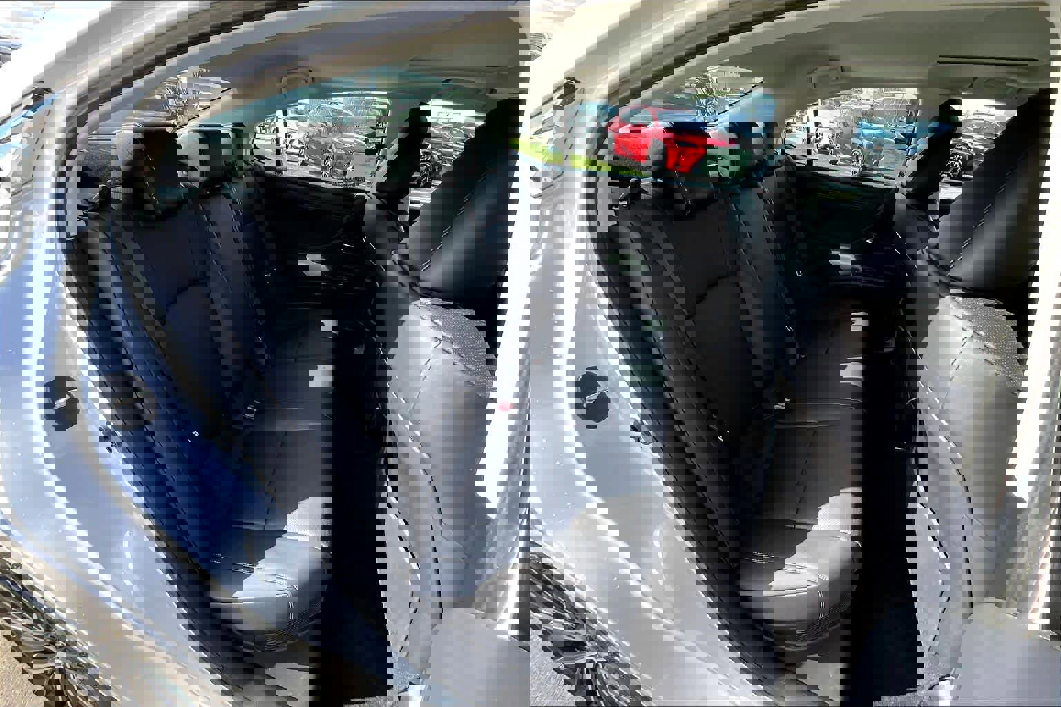 Certified 2025 Lexus ES 300h w/ Premium Package image 19